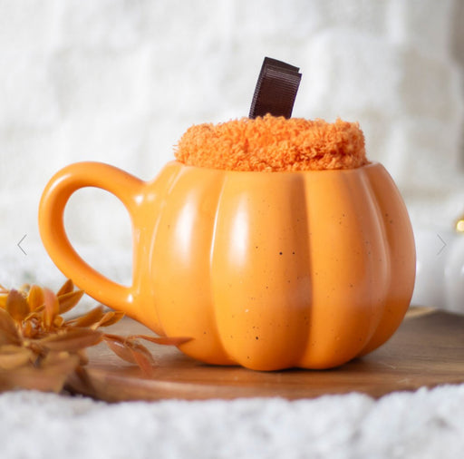 Autumn Pumpkin Shaped Mug and Socks Set