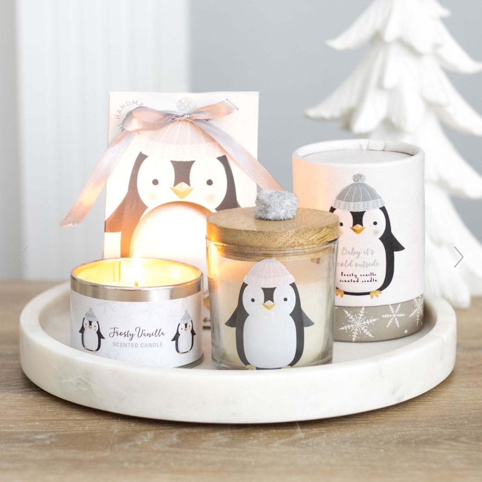 Frosty Vanilla Penguin Candle