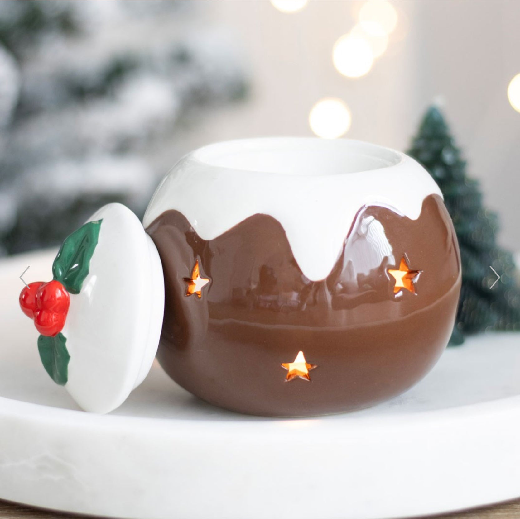 Christmas Pudding Shaped Oil Burner