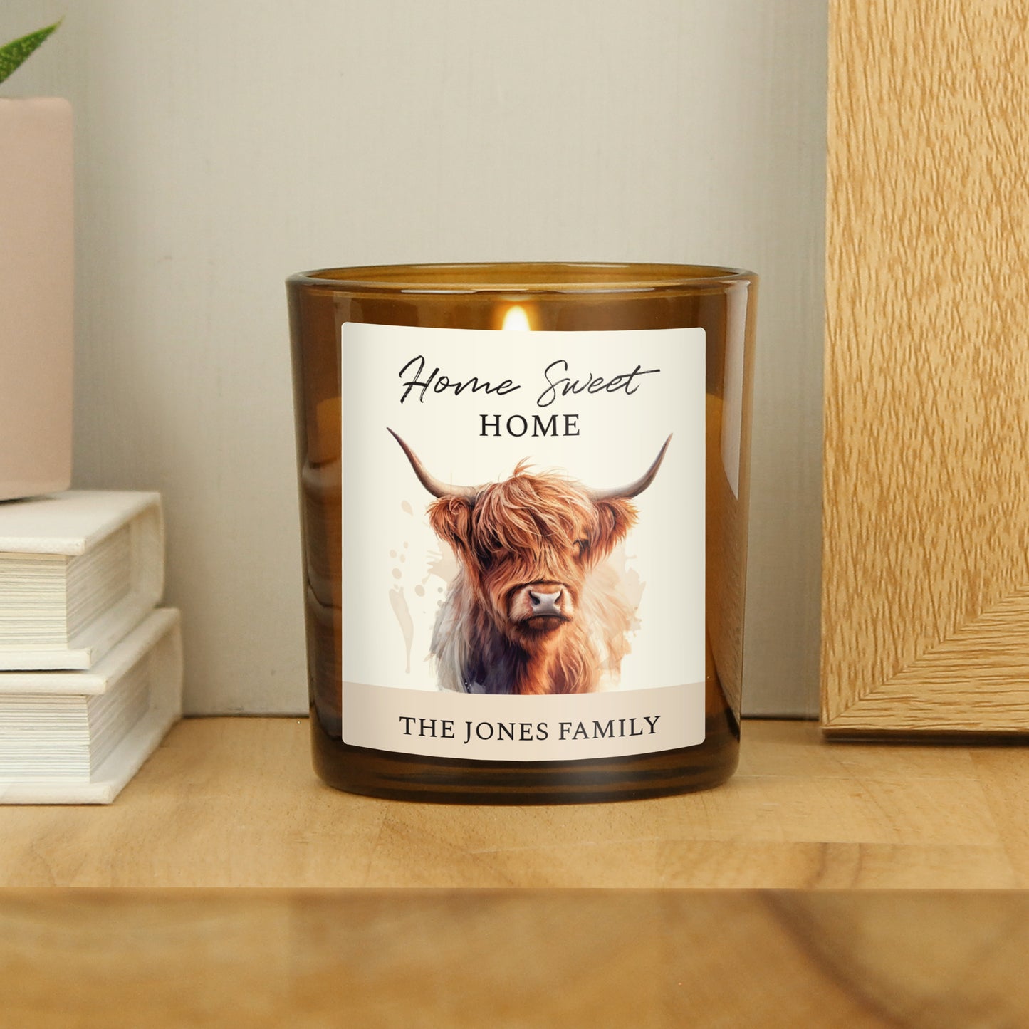 Personalised Highland Cow Amber Glass Candle