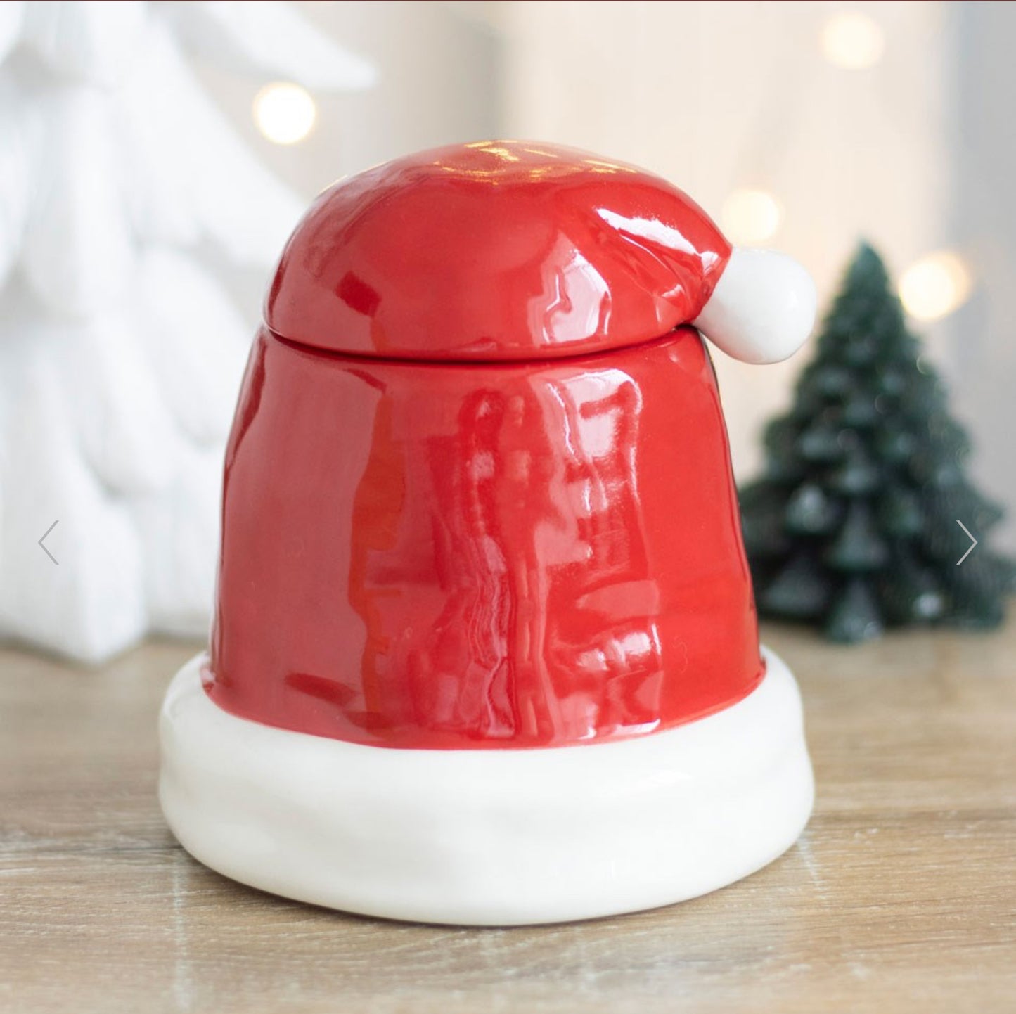 Santa Hat Shaped Christmas Oil Wax Melt Burner