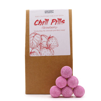 30 Strawberry Chill Pills Bath Bomb Gift Set 350g