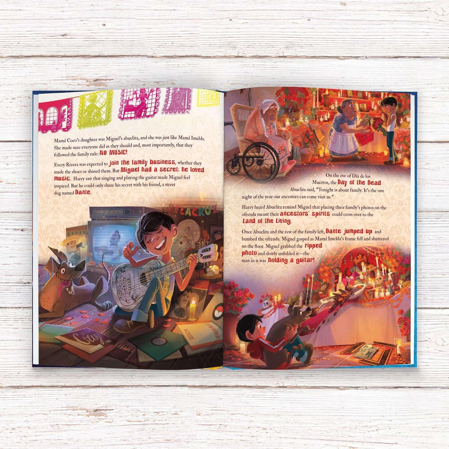 Personalised Disney Coco Book - Myhappymoments.co.uk