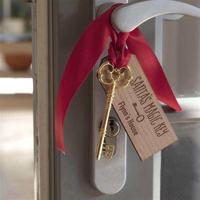 Personalised Santa's Magic Key - Myhappymoments.co.uk