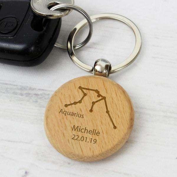 Personalised Aquarius Zodiac Star Sign Wooden Keyring - Myhappymoments.co.uk