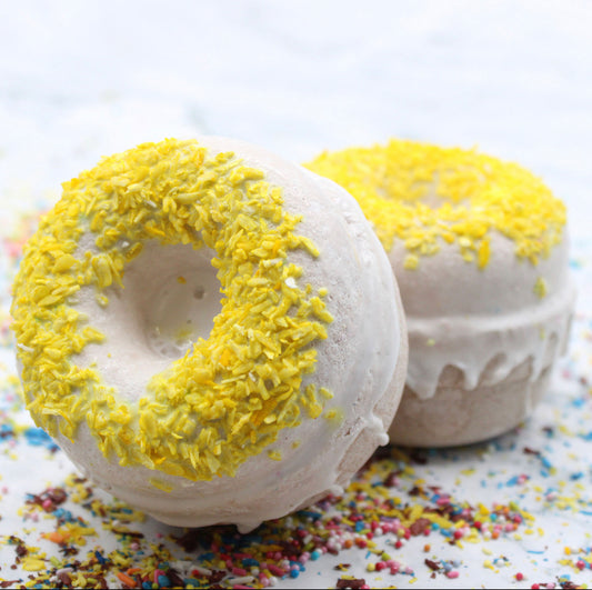 Cinnamon & Vanilla Bath Bomb Donut Fizzer