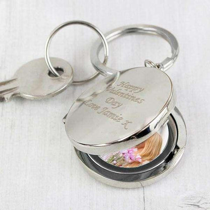 Personalised Round Photo Locket Keyring - Myhappymoments.co.uk