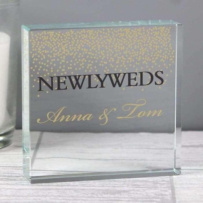 Personalised Gold Confetti Large Crystal Token - Presented In A Black Gift Box - Myhappymoments.co.uk