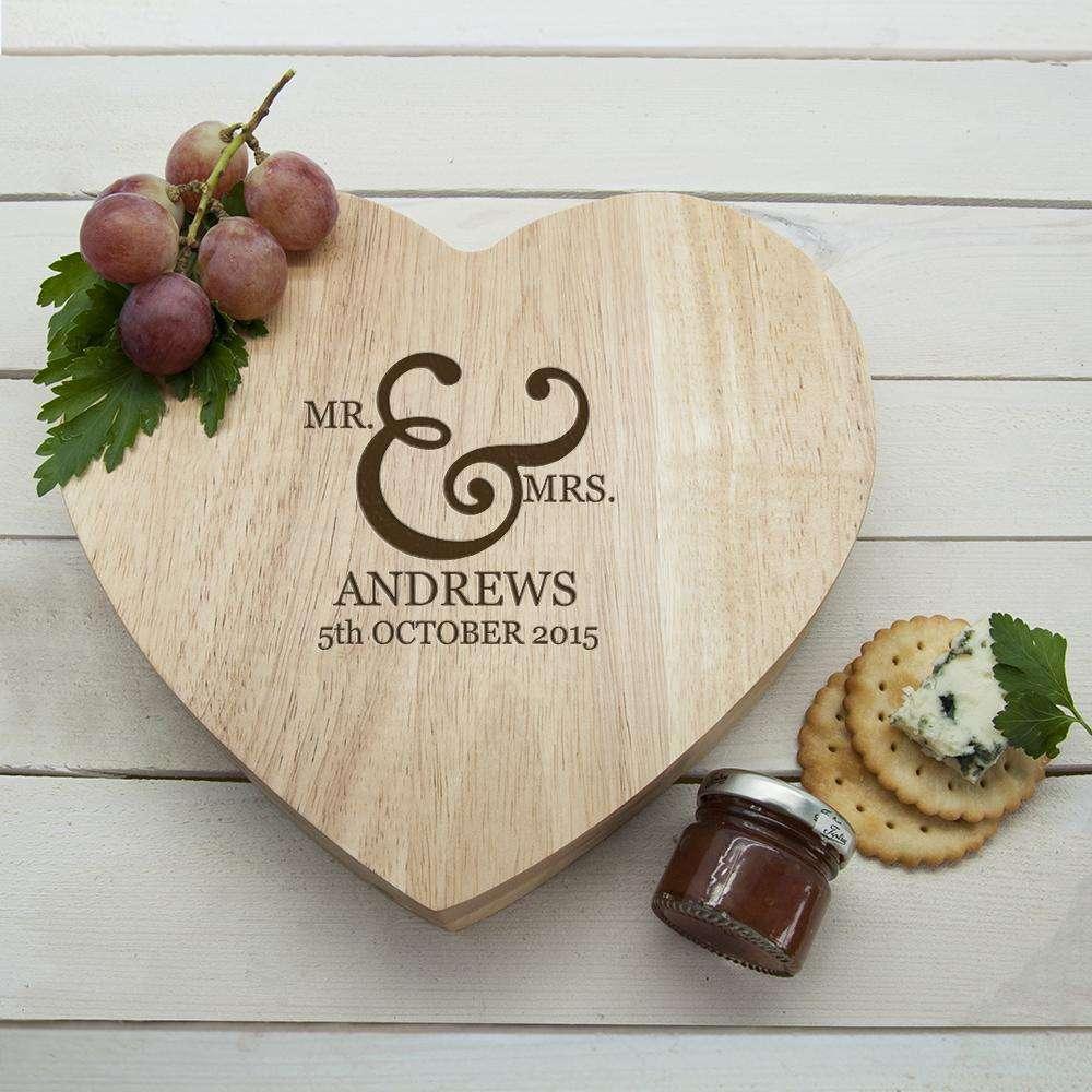 Personalised Classic Couples' Anniversary Wedding Heart Cheese Board - Myhappymoments.co.uk