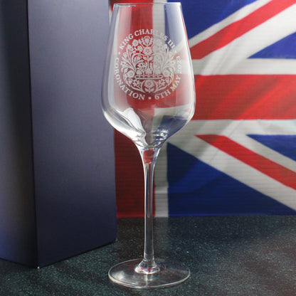 Engraved Commemorative Coronation of the King Red Wine Glass Image 4