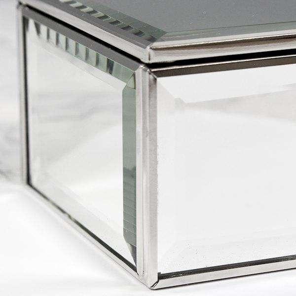 Personalised Classic Mirrored Jewellery Box - Myhappymoments.co.uk