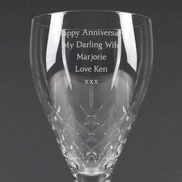 Personalised Cut Crystal Wine Glass - Myhappymoments.co.uk